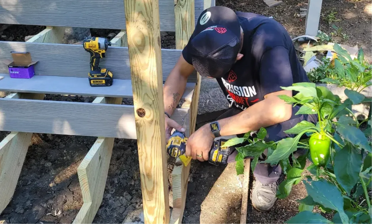 Deck Services 1 Deck Services 1